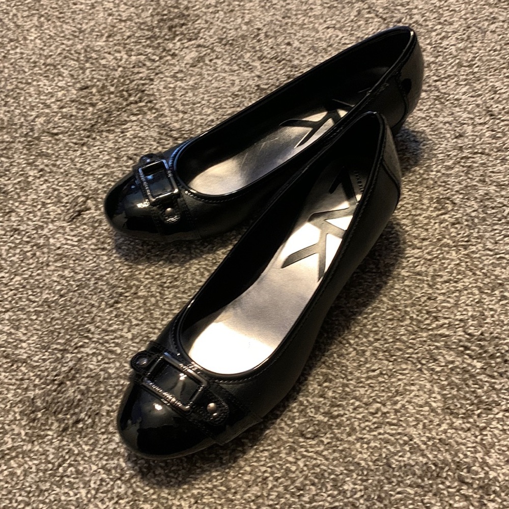 Like New Anne Klein Sport Saisha Black Size 10